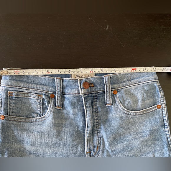 Madewell Stovepipe, Size 26 high rise, relaxed fit jean - Picture 4 of 7